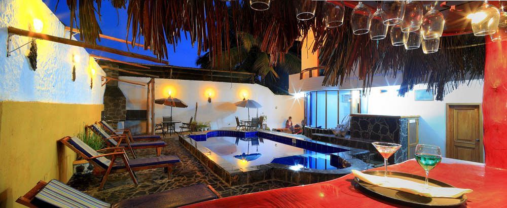 Galapagos Islands Hotel Пуэрто-Айора Экстерьер фото