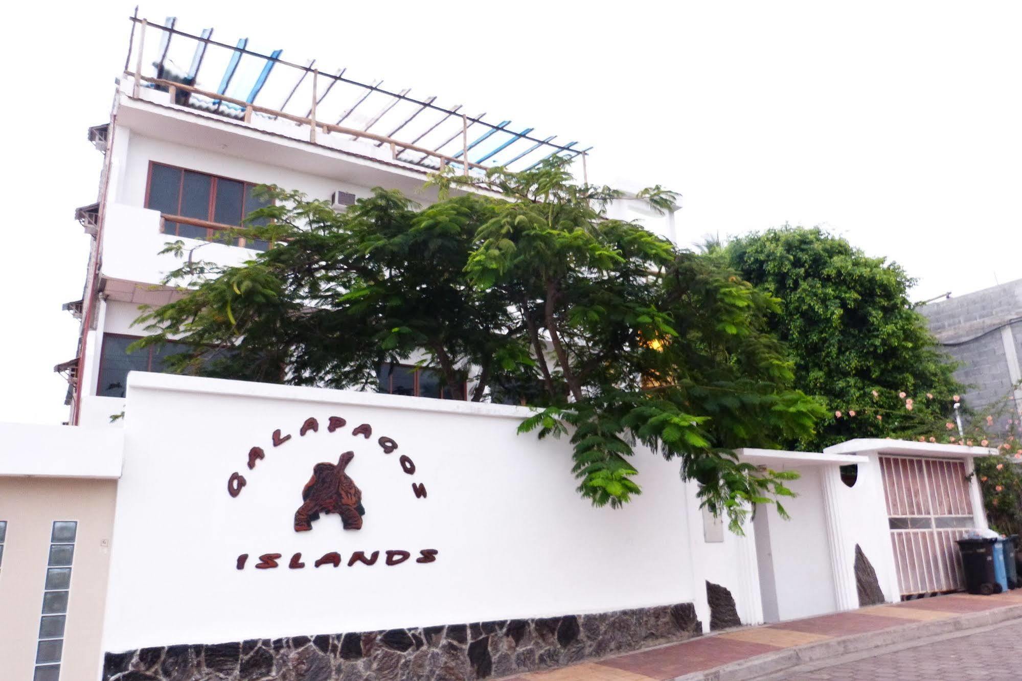 Galapagos Islands Hotel Пуэрто-Айора Экстерьер фото